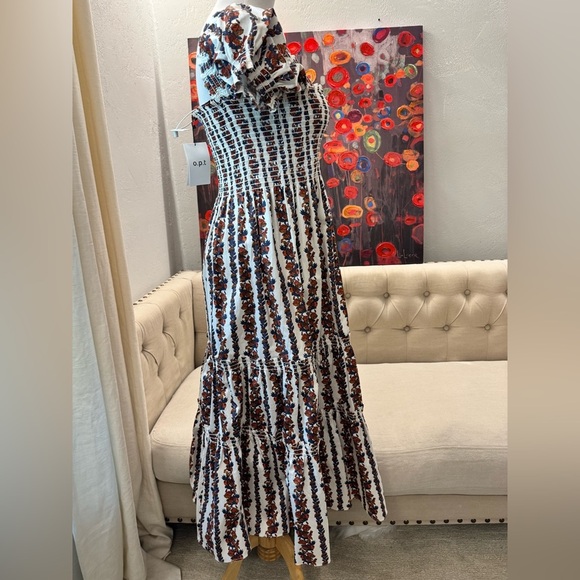 NWT O.P.T Daphne multi Floral Smocked Short Sleeve Maxi Dress L - Picture 4 of 11